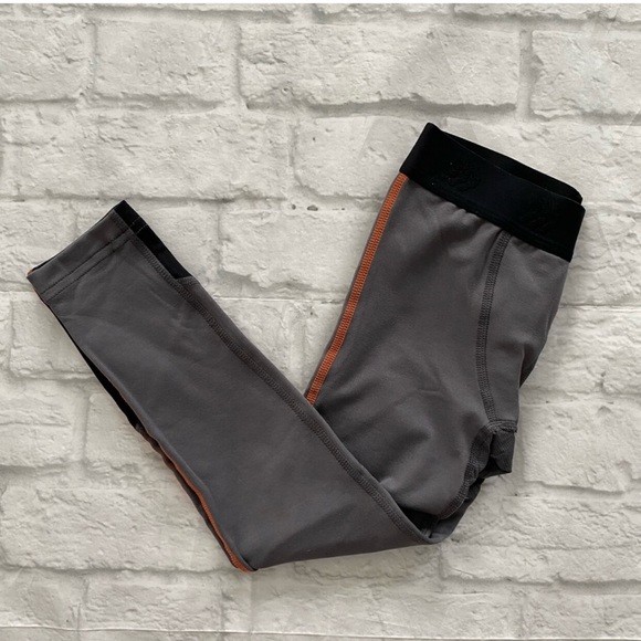 NWT Performance Tights - Picture 1 of 6